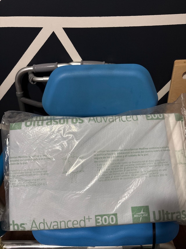 Ultrasorbs Bed Pads - 10 Count