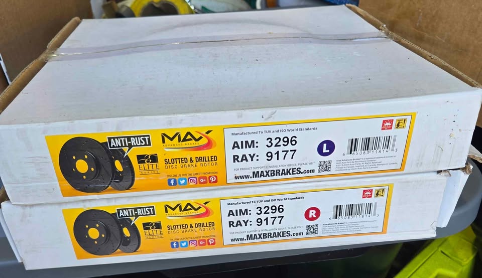 Max Brakes 28 cm 11 inch slotted and drilled black brake discs - photo 3