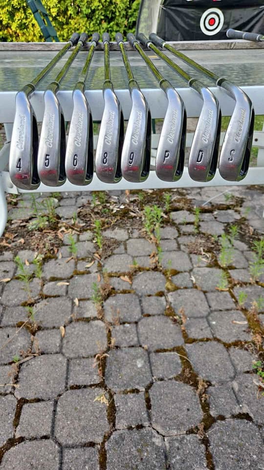 Cleveland Cg Gold MCT Black insert Irons 4-6 8-S