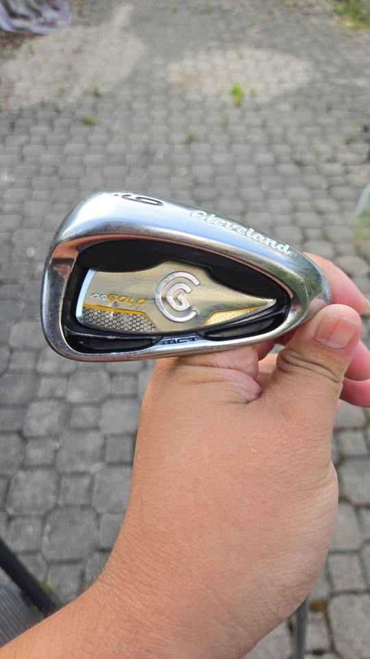 Cleveland Cg Gold MCT Black insert Irons 4-6 8-S - photo 2