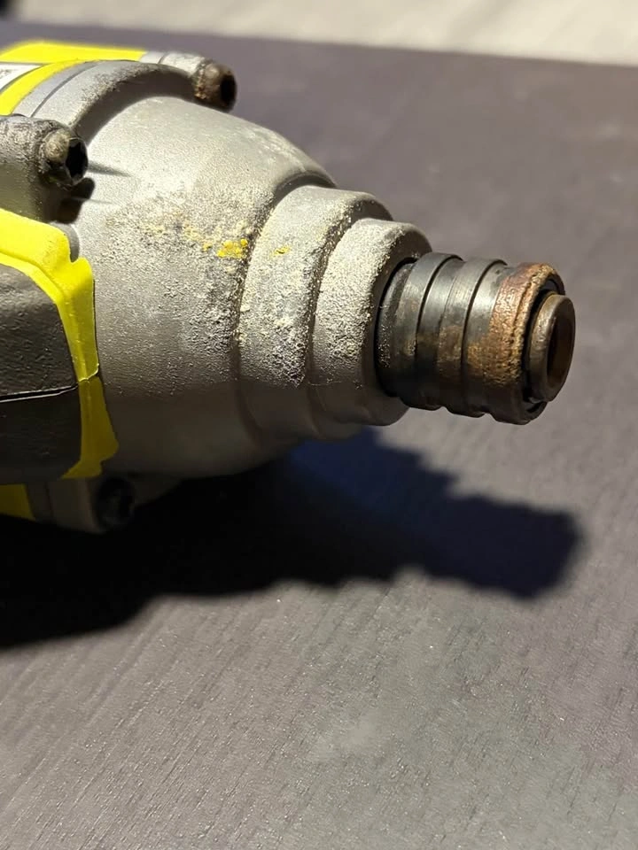 Ryobi Drill w/ Battery - photo 3