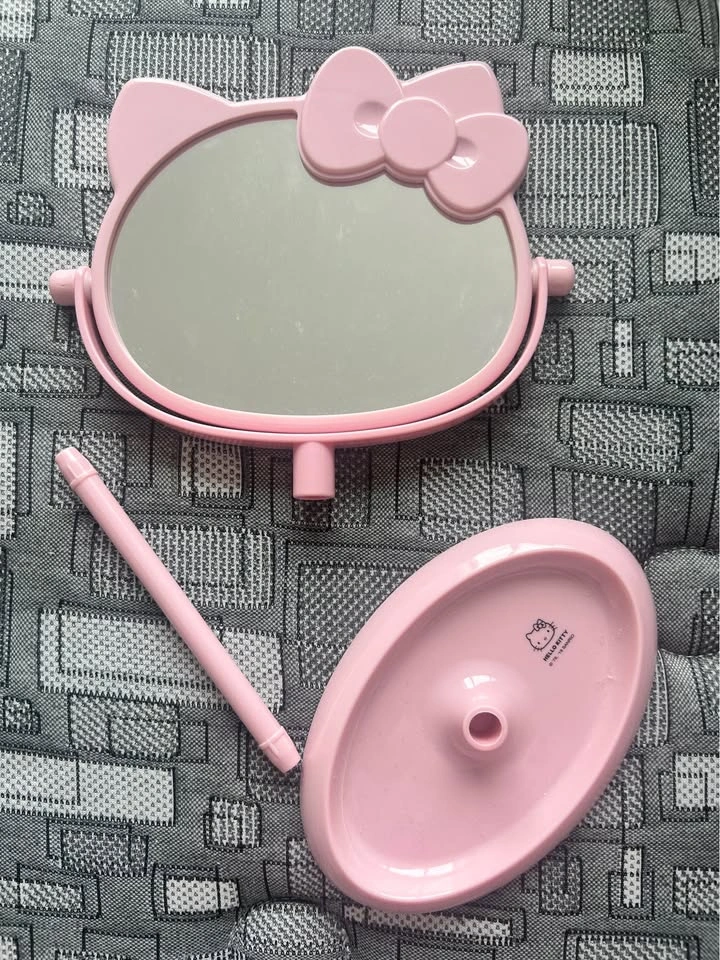 Hello Kitty Vanity Mirror – Cute Desk Mirror - photo 2
