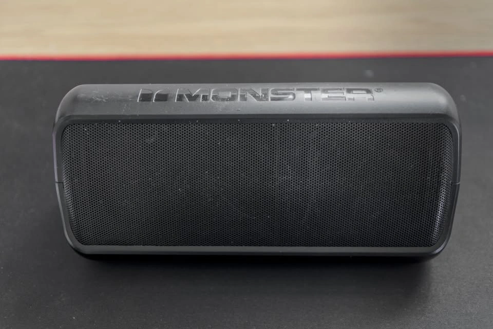 Monster S300 Bluetooth Speaker