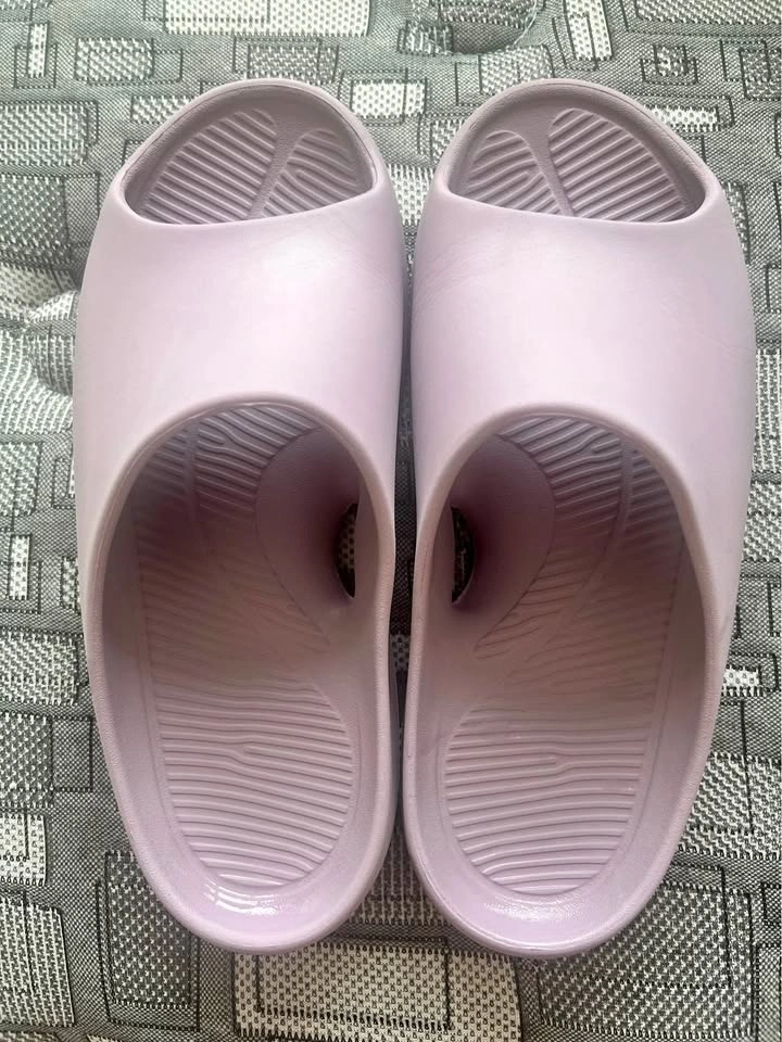Women’s Thick Non-Slip Slippers – Size 7–8