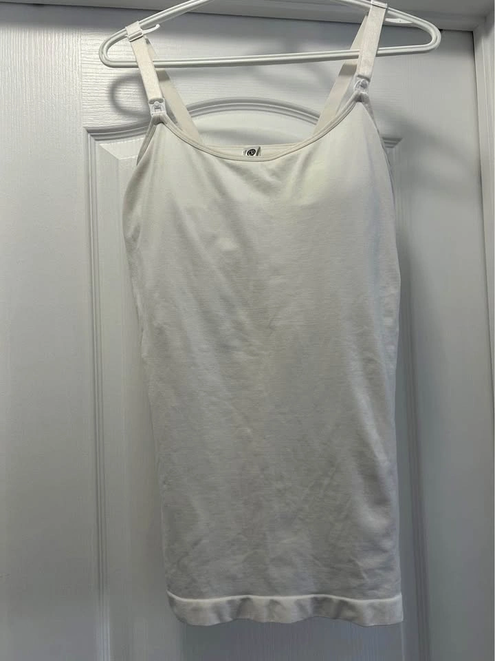 Nursing camis/undershirts - size XL - photo 3