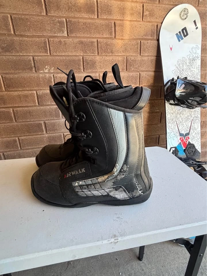 Snowboard, Bindings, and Boots Package - photo 4