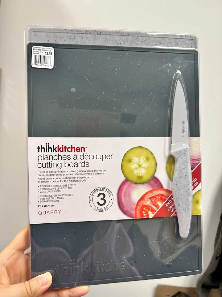 2 Cutting Boards + Knife (New)