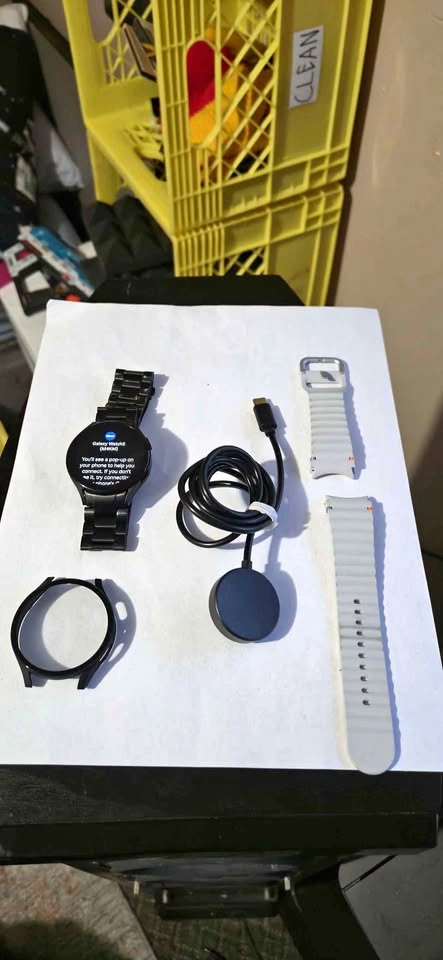 Samsung Smartwatch 5 New Condition