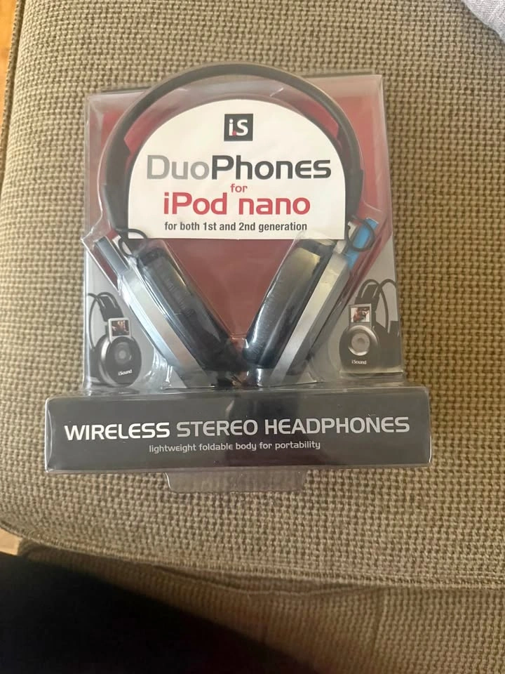I Sound wireless headphones