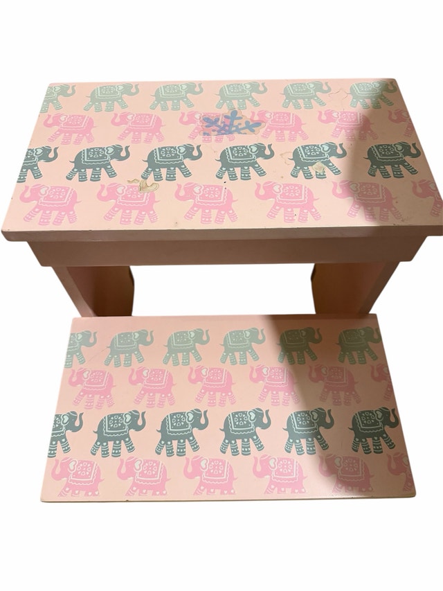 Cute stool for kids - photo 2