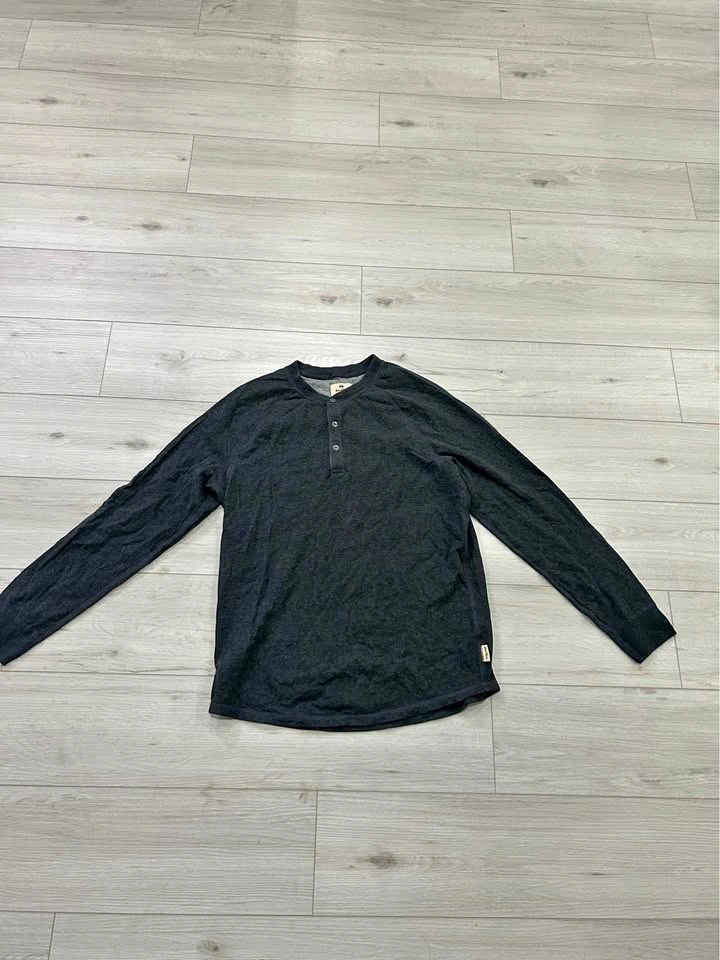 Large long sleeve shirt