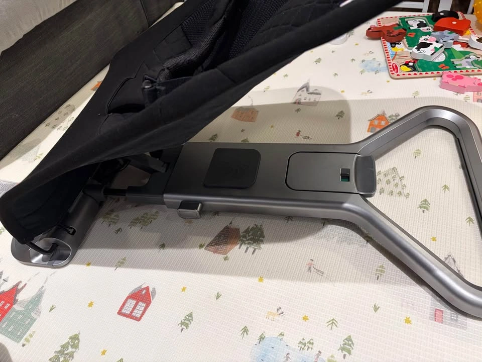 Ergobaby Evolve 3-in-1 Bouncer with toy bar - photo 4