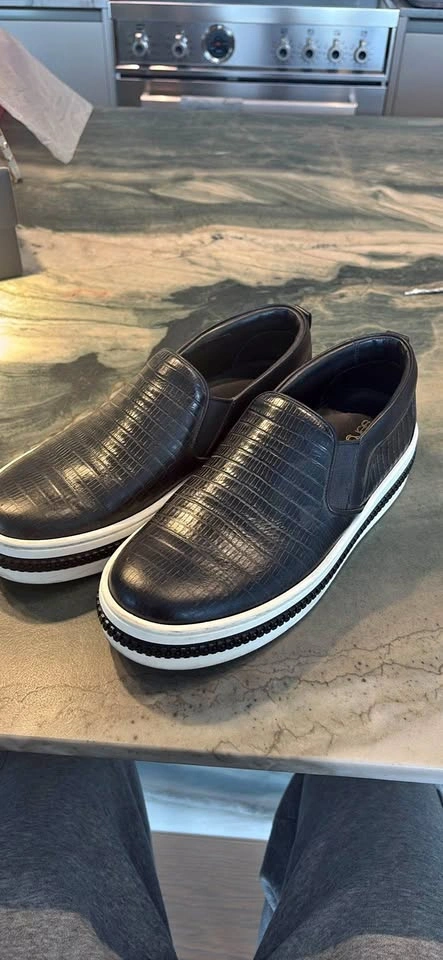 Sergio Rossi Black Leather Slip On Sneakers