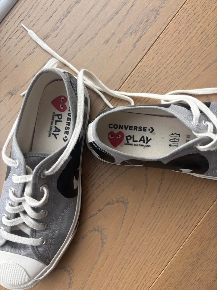 Converse x Comme des Garçons PLAY Chuck 70 Low Top - photo 2