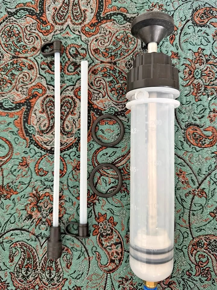 200ml Oil Syringe Pump Fluid Extractor Kit
