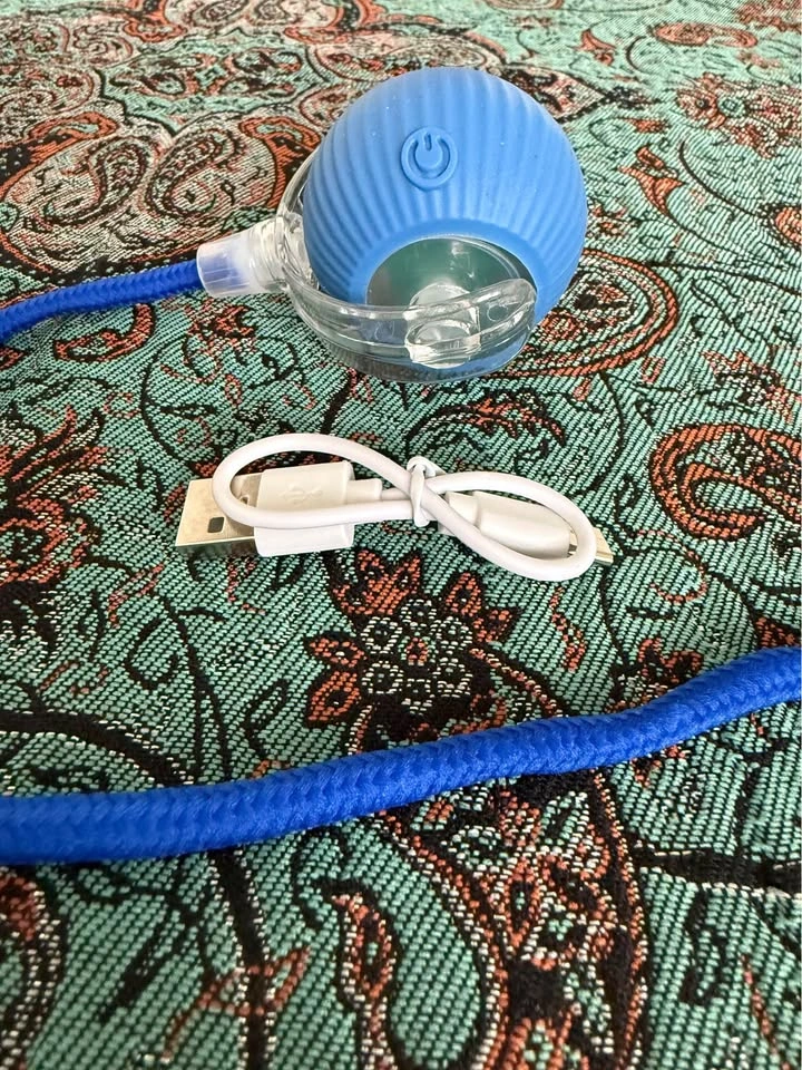 Brand New Rechargeable Interactive Cat Toy Ball – Blue - photo 5
