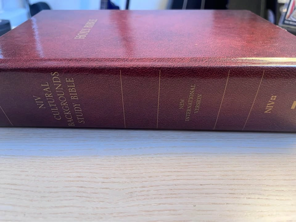 NIV Cultural Backgrounds Study Bible New International Version - photo 2
