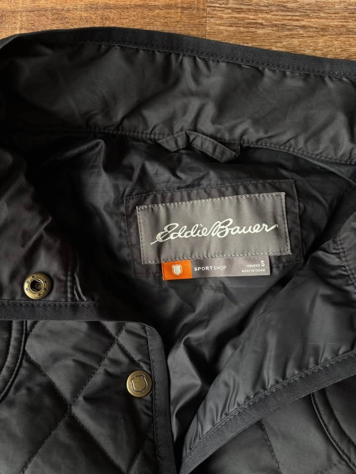 Eddie Bauer Woman’s Riding Puffer Size S - photo 3