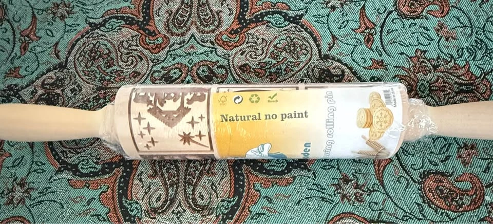 Brand New Wooden Embossing Rolling Pin – 34cm - photo 2
