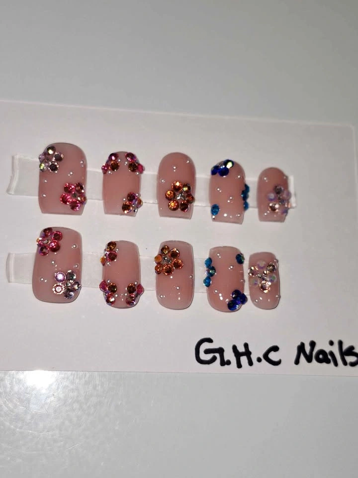 Rhinestone Flowers Summer Press On Nails