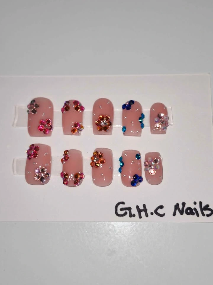 Rhinestone Flowers Summer Press On Nails - photo 2