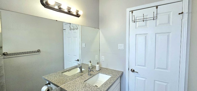2 Furnished Rooms with Utilities Included - photo 5