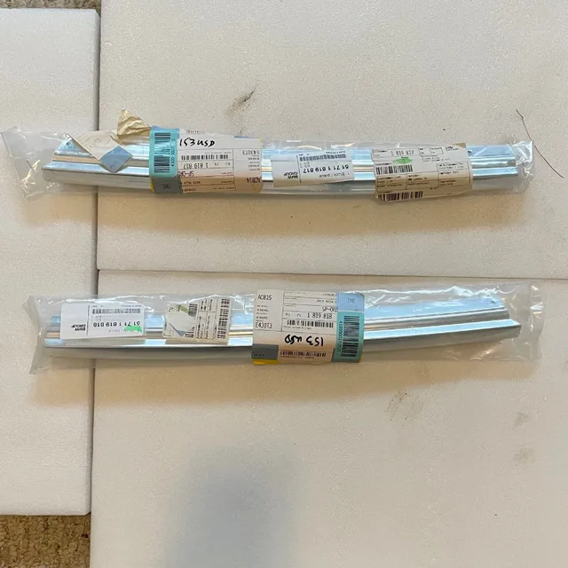 BMW e10 2002 B Pillar Chrome Cover L/R thumbnail