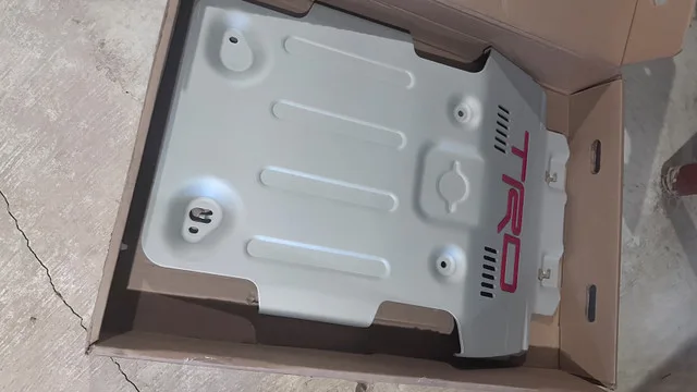 Tundra/Sequia TRD skid plate BNIB thumbnail