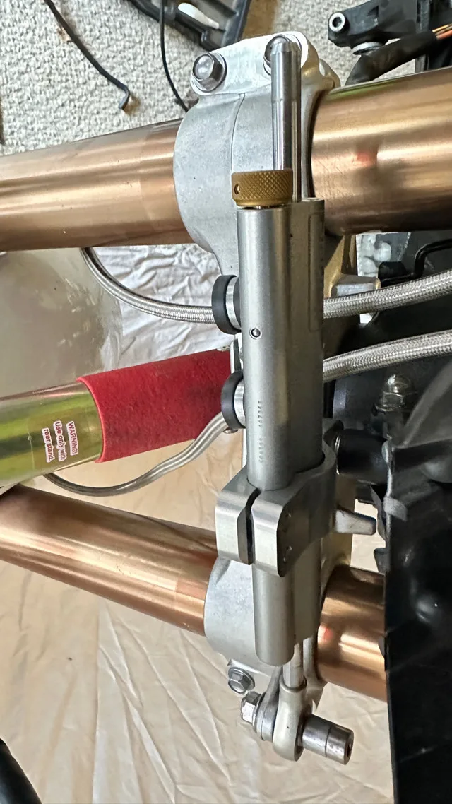 Ohlins Suzuki GSXR 1000 Steering Damper image indicator(3)