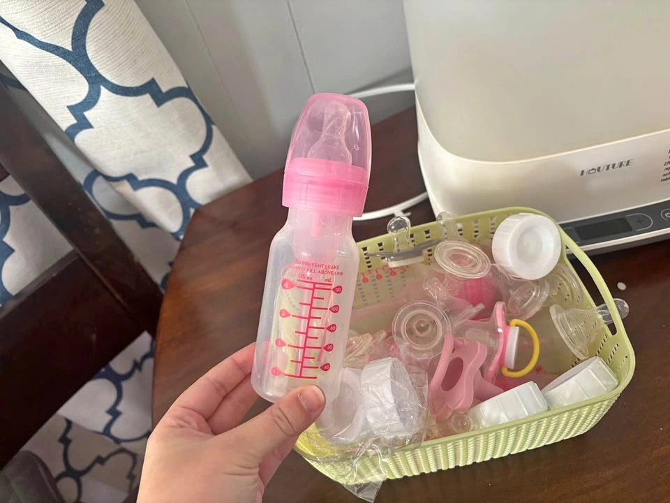 Dr. Brown's 4oz Bottle and Accessories