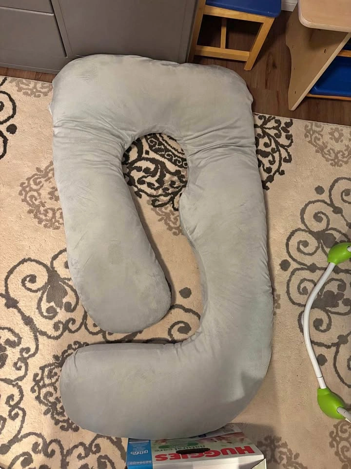 Pregnancy Pillow