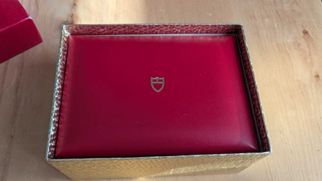 Tudor Princess 92413 with Box, Case, and Booklet - photo 3