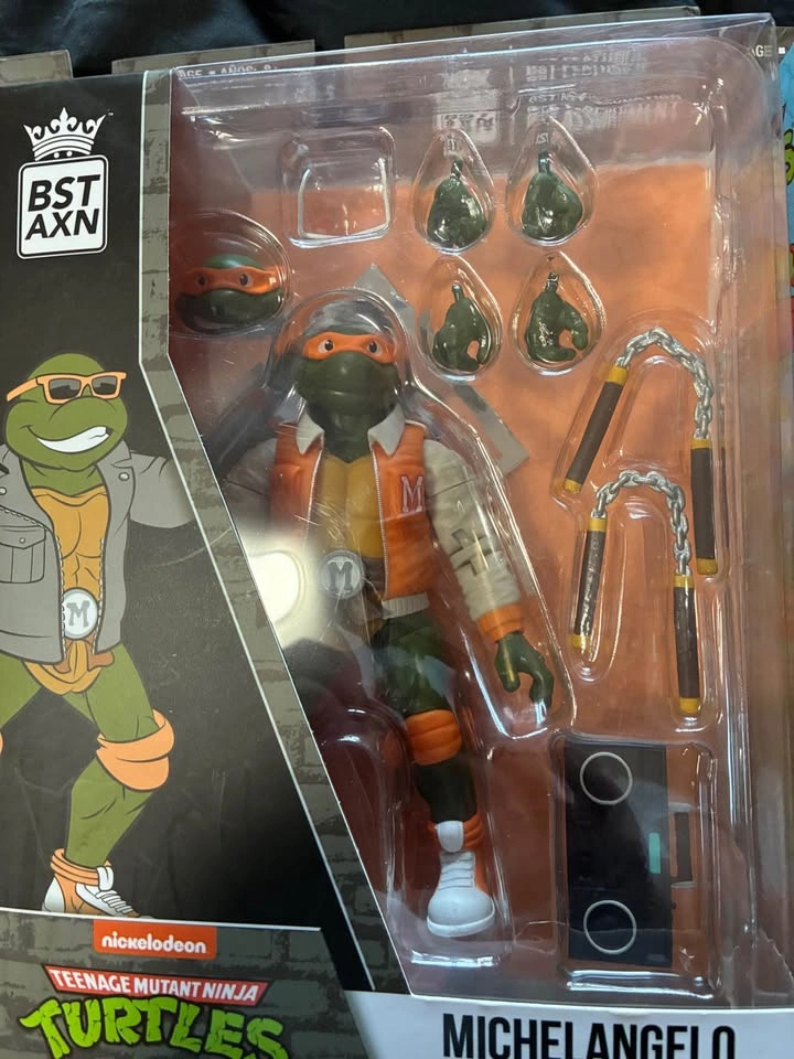 TMNT Street Style Action Figures - photo 4