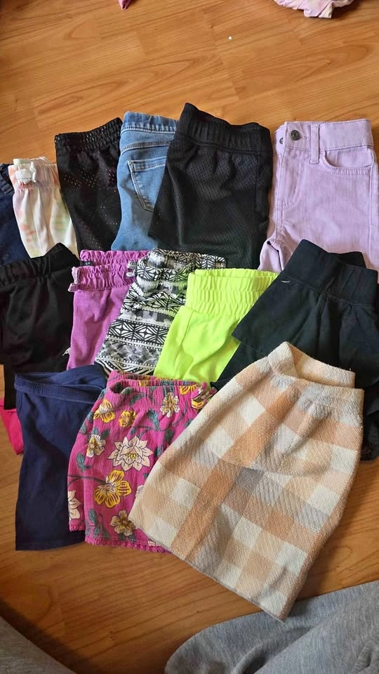 EUC Girls 5T/6 Shorts Lot