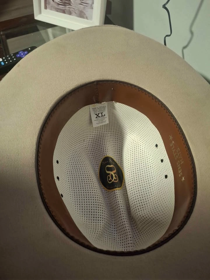 BRAND NEW Sens Style Cowboy Hat – Bought at Shawville Fair Last - photo 3