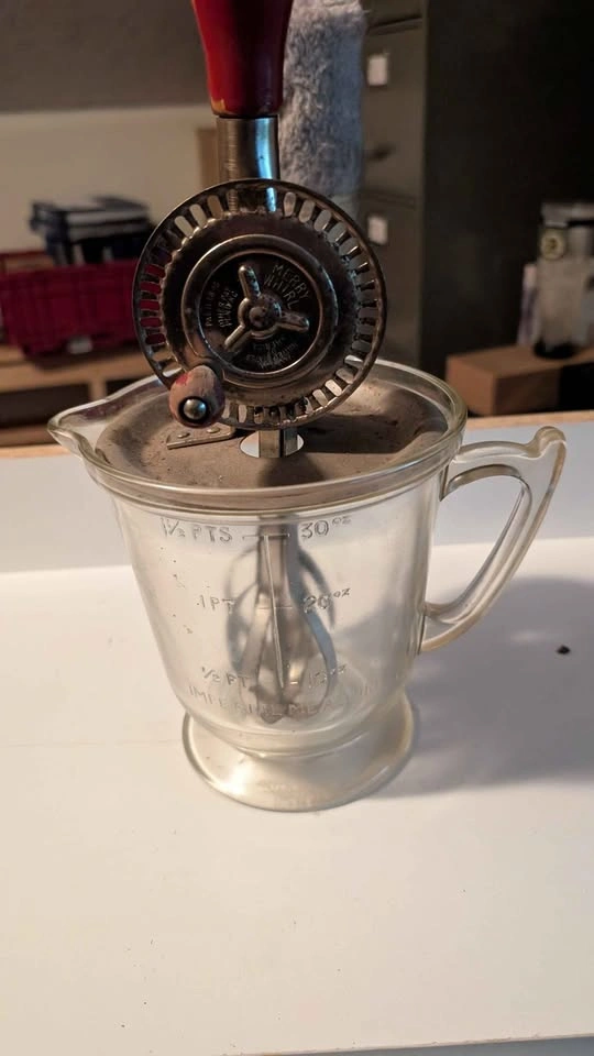Merrywhirl Egg Beater and Measuring Cup
