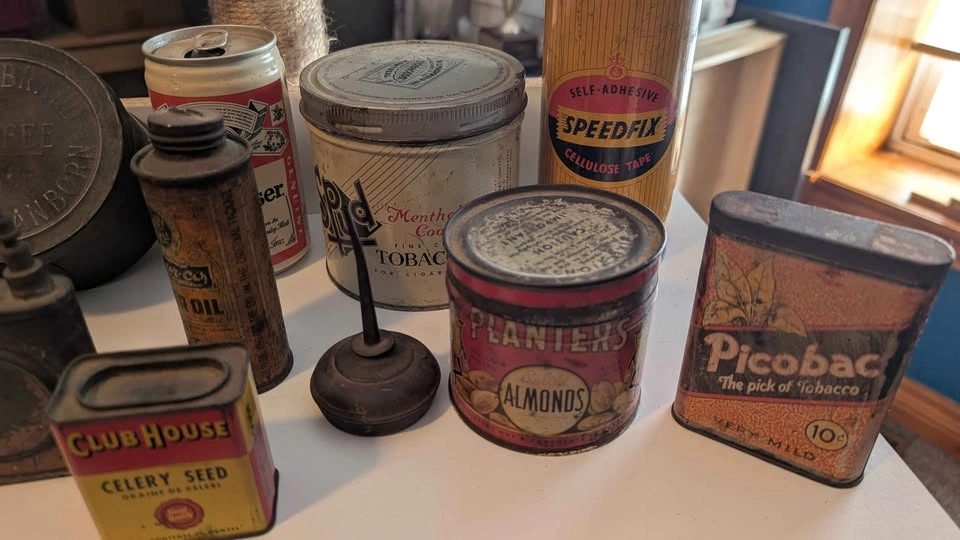 11 Antique Cans - Molasses Full - photo 3