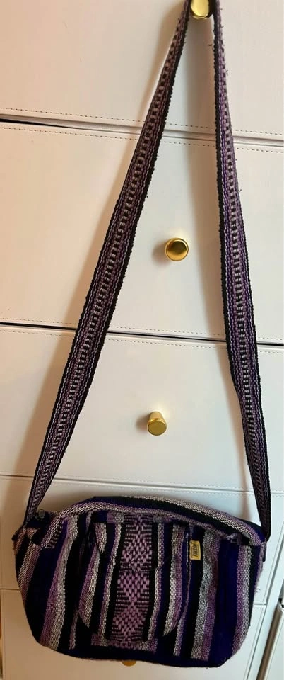 Artesanias Mr. Pinzon Purple Woven Boho Crossbody Bag - photo 4