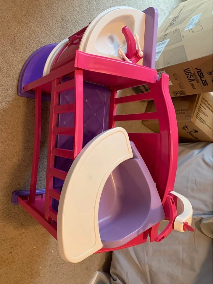 Baby doll crib and play center - photo 3