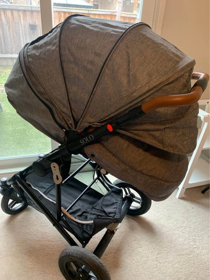 Double Stroller w/ Accessories & UppaBaby Car Seat - photo 3