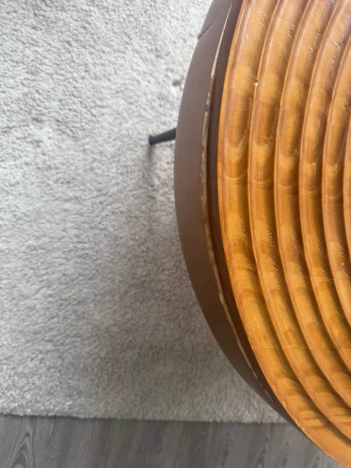 Round wooden Coffee Table Defective - photo 2