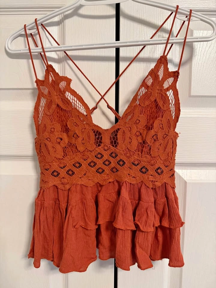 Various clothing items