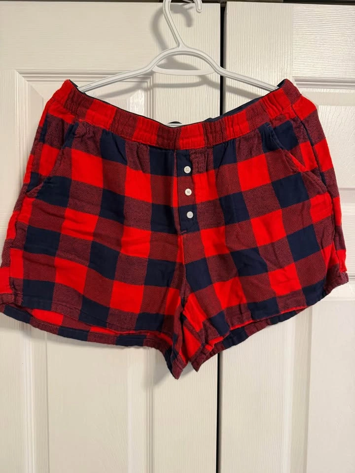 Various clothing items - photo 4