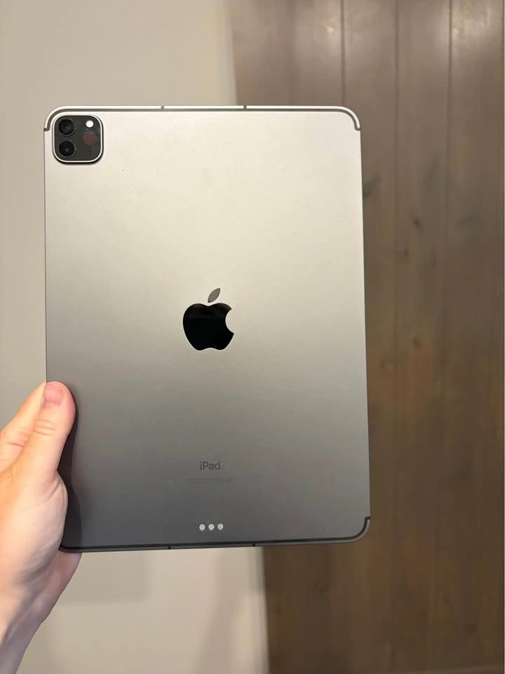 iPad Pro 11 Inch 3rd Gen Cellular + Wifi 256GB - photo 4