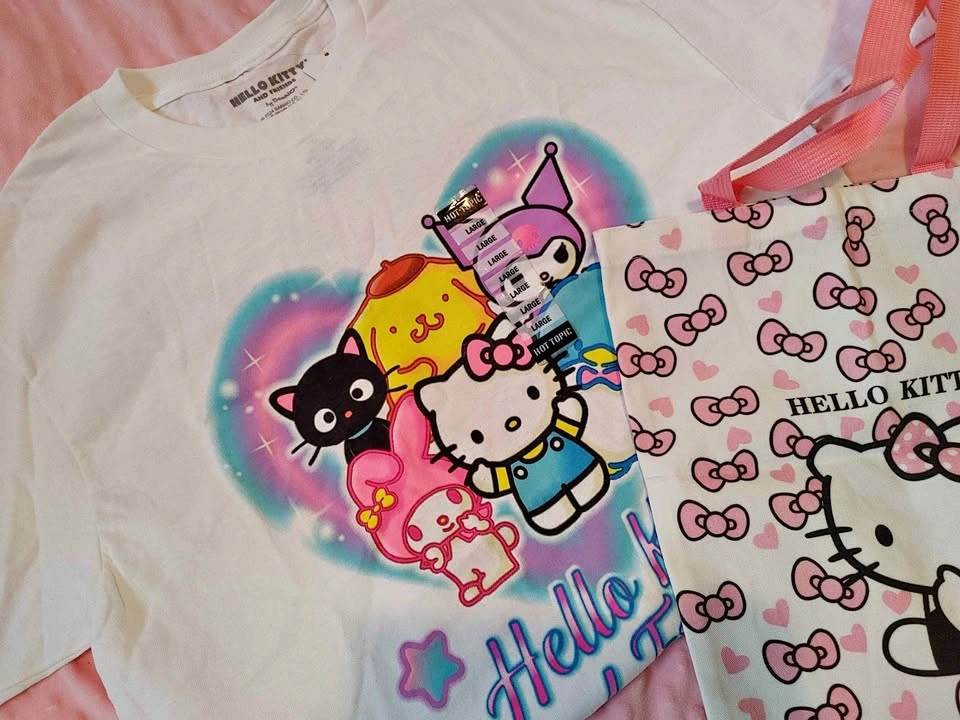 Hello Kitty and Friends T-Shirt & Tote - Brand New