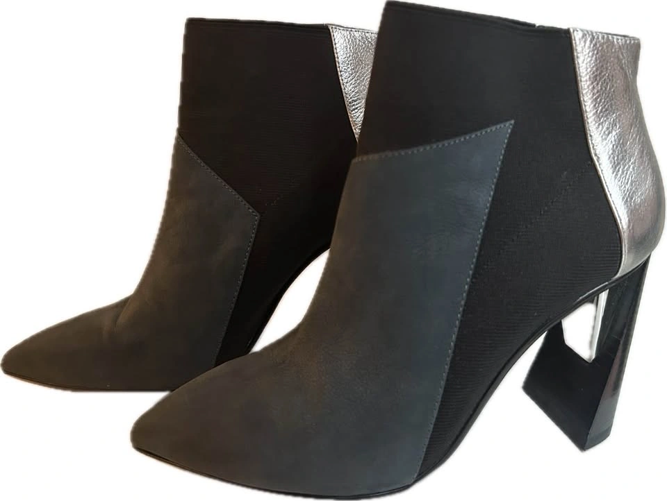 United Nude Geometric Heel Ankle Booties Size 37 - photo 2