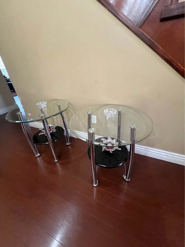 Contemporary accent table - photo 4