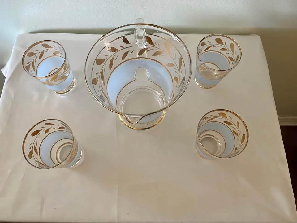 MCM Pitcher & Glasses image indicator(4)