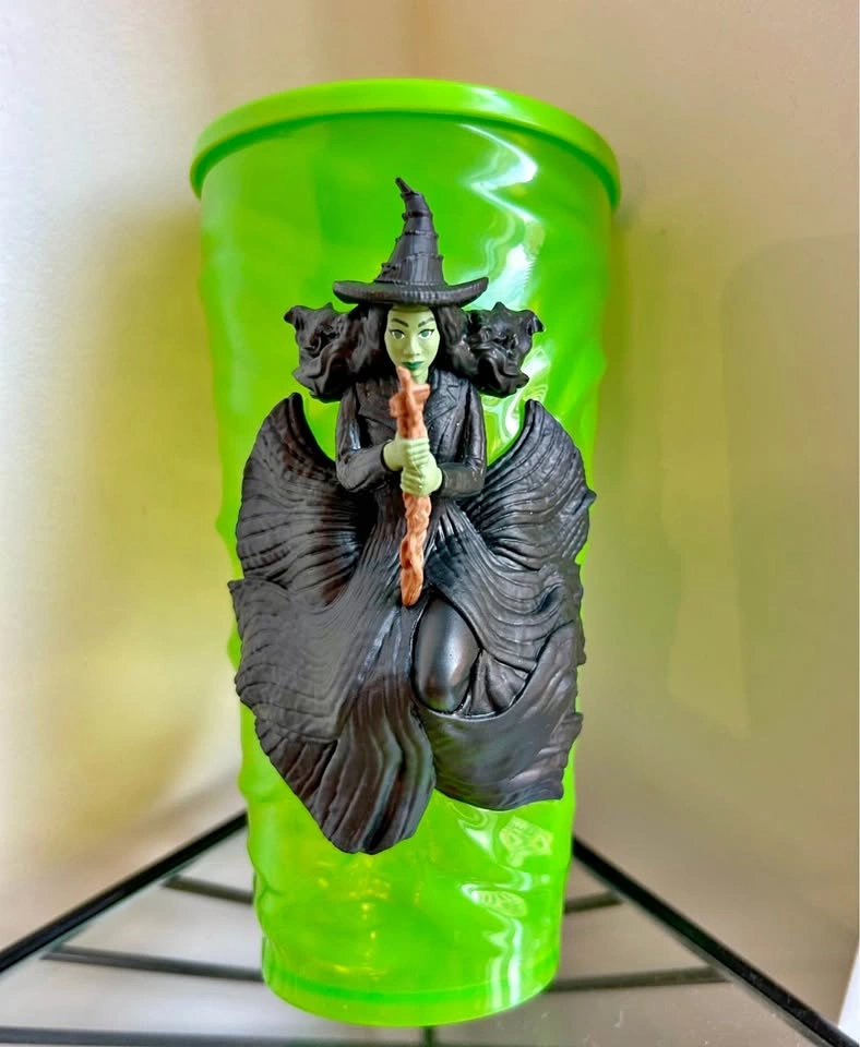 Wicked Elphaba Light-Up Tumbler Cup *RARE*