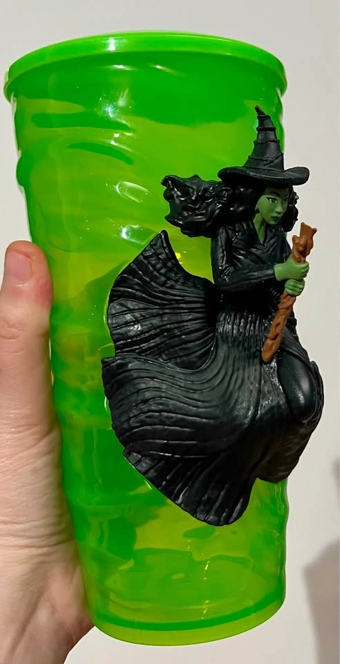 Wicked Elphaba Light-Up Tumbler Cup *RARE* - photo 2